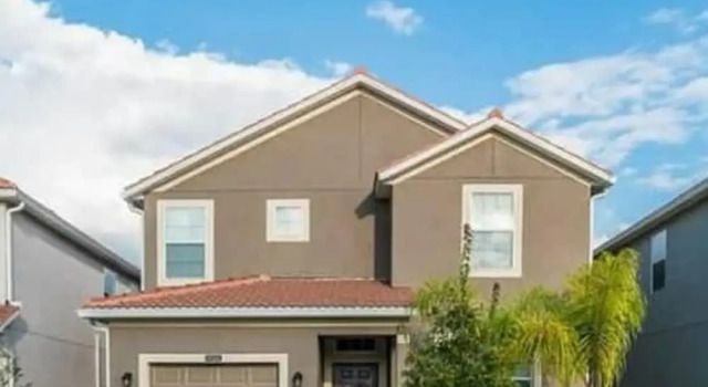 9004 Amazing 5BD With Pool