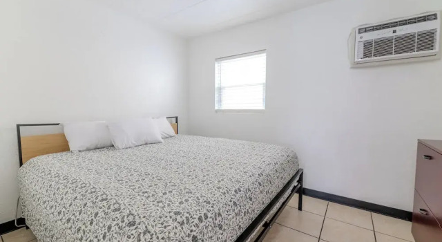 Номер Standard с 2 комнатами с видом на бассейн Alante Oceanfront Motel