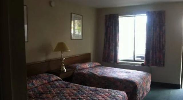 President Motor Inn Niagara Falls, Buchen Sie Hotel Hotels in New York State mit Pool, Schwimmbad