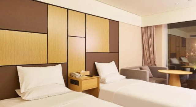Ji Kunming Biji Square, Prenota Hotel Xishan District Kunming