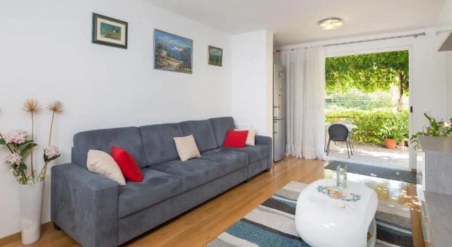 Апартаменты Apartment Mirjana