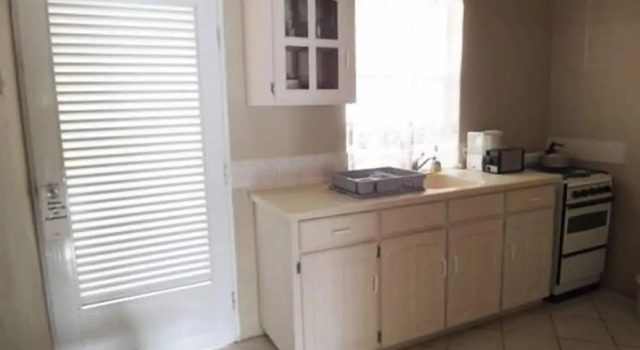 Апартаменты c 1 комнатой с балконом Island inn Apartments