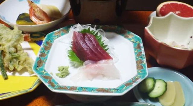 Waraku Yuen, Rezervovat Hotel Minamiaizu Fukušima
