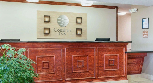 Comfort Inn Near Ouabache State Park, Prenota Hotel Bluffton Indiana