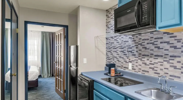 Suite Garner Hotel Decatur - Forsyth by IHG