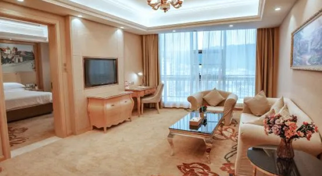 Люкс Vienna Classic Hotel Jiangxi Jiujiang Xiushui Automobile Station