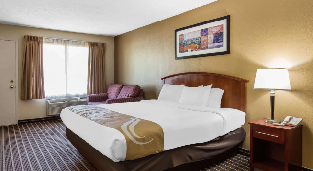 Двухместный номер Standard Quality Inn & Suites Sevierville - Pigeon Forge