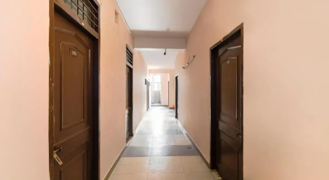 Sky Inn by OYO Rooms