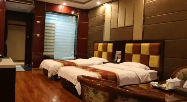 Люкс Feitian Hotel