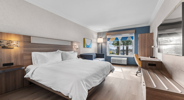 Holiday Inn Express Hotel & Suites Santa Cruz by IHG