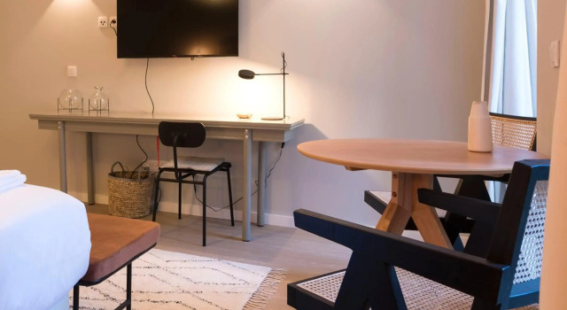 NEW! Porto Central Loft I with Terrace, Забронировать Отель Порту Регион Порту, рядом с Канатная дорога Гайя