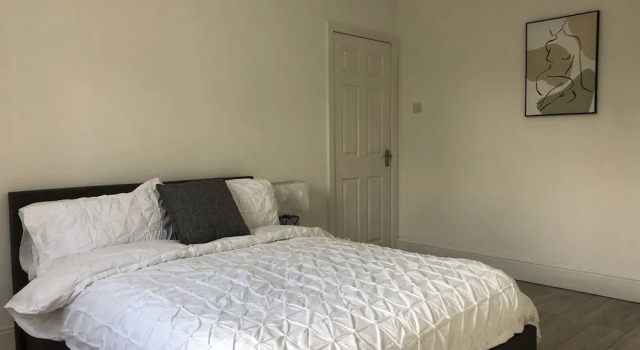 Immaculate 3-bed House in Nottingham