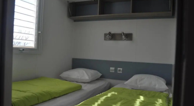 Camping Mas Llinas, Rezerwuj Pole kempingowe Hotele w Pyrénées-Orientales z parkingiem, Parking