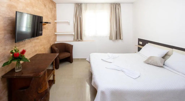 Студия с балконом Saki Apartmani