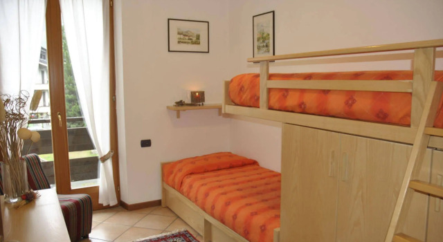 Residence Stella Alpina, Забронировать Отель Априка Valtellina, рядом с Бугельный подъёмник Квадри (нижняя станция)
