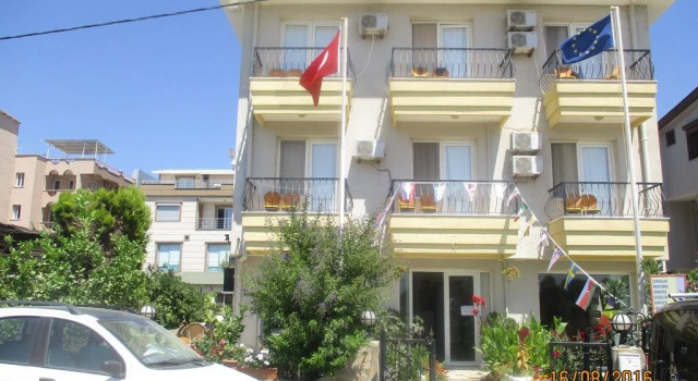 Mandarin Beach Otel