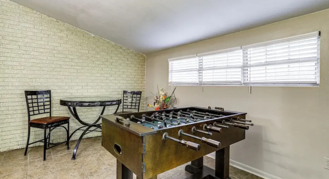 Коттедж 4 Mi to LSU Campus! Inviting Home Near Trails