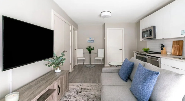 Belhaven Heights Condos By Barsala, Varaa Hotelli Hotellit New England uima-altaalla, Uima-allas