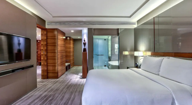 Двухместный люкс Executive Hilton Sukhumvit Bangkok