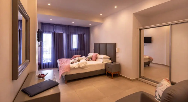 Двухместный номер Superior MAR n MAR CROWN HOTEL-SUITES