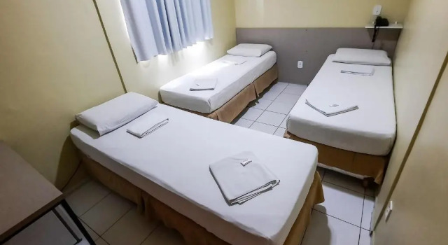 Трёхместный номер Standard HUB Hotel