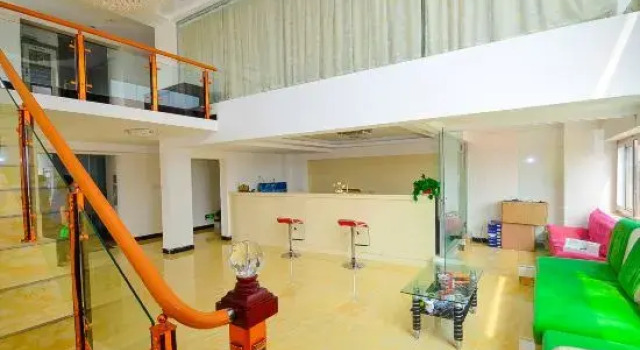 Home Inn Huayi Selected Hotel, Book Hotel Billige hoteller i Lianyungang