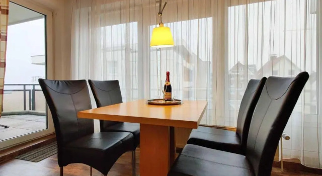 Ferienwohnung-24-in-der-Residenz-Meeresbrandung-mit-Meerblick
