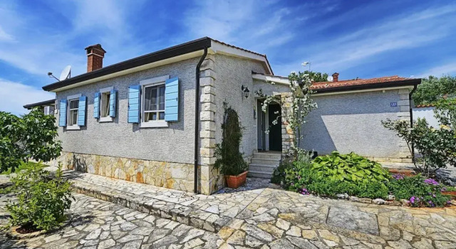 Authentic Holiday Home With Private Pool & Covered Terrace, Забронировать Дом для отпуска Каштелир Umag Countryside