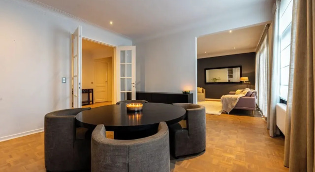 Номер Deluxe Villa Euphrosina boutique verblijf met verwarmd zwembad, sauna, vlakbij het strand van Oostende
