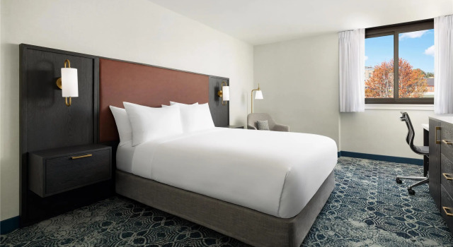 Двухместный номер Standard Doubletree By Hilton Concord Downtown