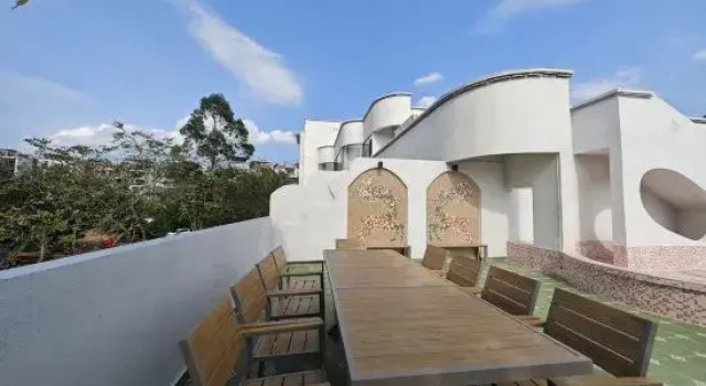 Conghua Lake View Villa
