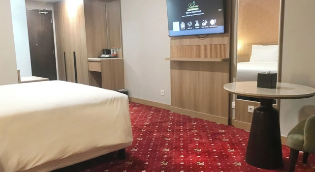 Двухместный номер Deluxe с балконом Labersa Hotel & Convention Center Samosir