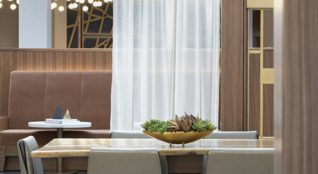DoubleTree by Hilton Hotel Newark Airport