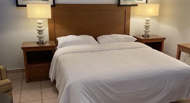 Номер Deluxe Bahia Bay Resort