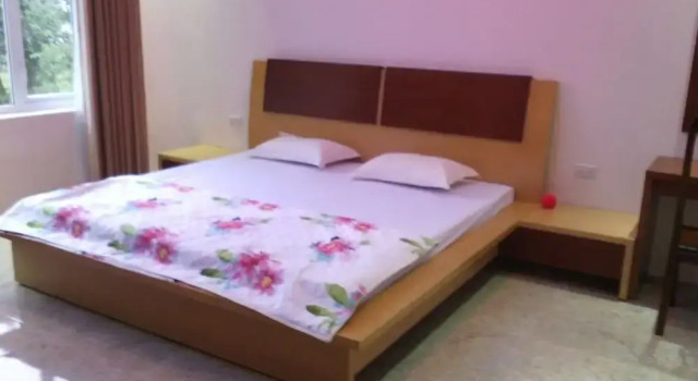 Cuc Phuong Bungalow, Забронировать Отель Нхокуан Ниньбинь