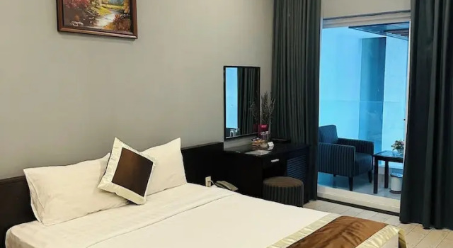 Двухместный номер Deluxe с балконом Ngoc Linh Luxury Hotel