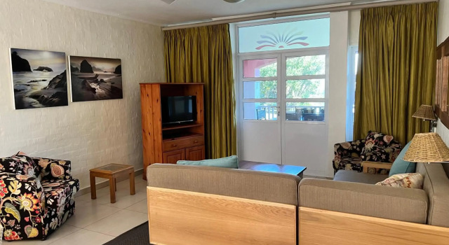 Caribbean Estates 29 Montego Bay, Забронировать Отель Порт-Эдвард Wild Coast, рядом с Аквапарк Wild Waves
