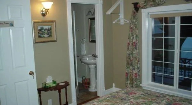 7 Acres Bed & Breakfast, Buchen Sie Hotel Revelstoke 