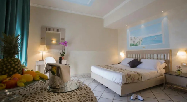 Четырёхместный номер Superior Hotel Hermitage