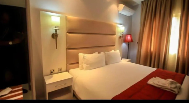 Номер Standard Glee Hotel