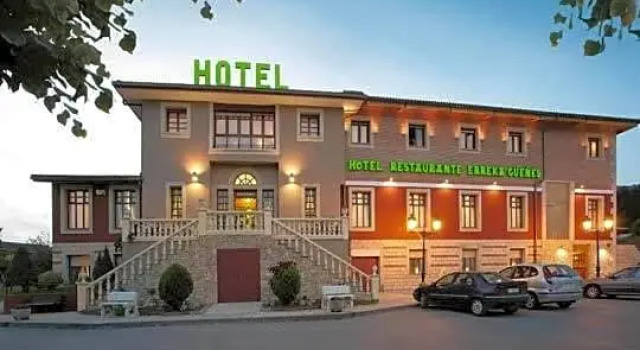 hotel gueñes, Rezerwuj Hotel Hotele w Baskonia z parkingiem, Parking