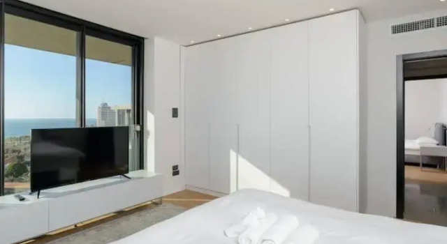 American Colony - 300 sqm Sea View by HolyGuest
