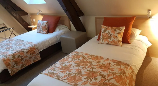 Двухместный номер Comfort Hotel Henri IV