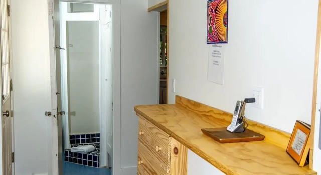 Aster Cabin, Book Hotel Hoteller i Oceanside med parkering, Parkering