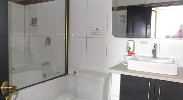 Estudio con balcón Hostal Antares
