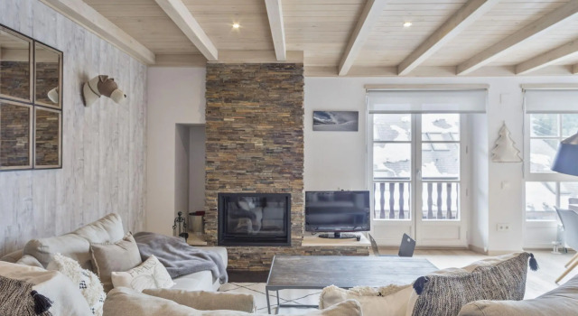 Luderna - Apartamento Val de Ruda B22 Tuc Ermer, 预订 公寓 上阿兰 加泰罗尼亚