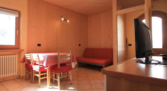Enticing Holiday Home in Livigno near Ski Area