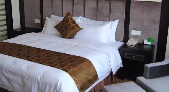 Zhongtai International Hotel, Rezerwuj Hotel Hotele w Huimin z parkingiem, Parking