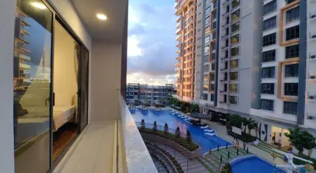Люкс Superior Near Airport K Avenue Family Room