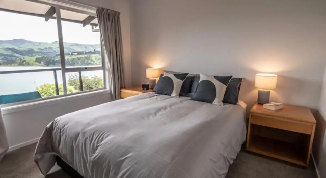 Kingfisher's Perch - Takamatua Holiday Home